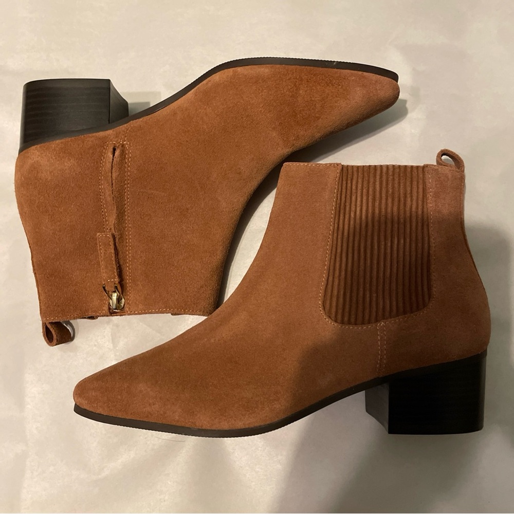 Talbots Suede Dakota Brown Ankle Booties